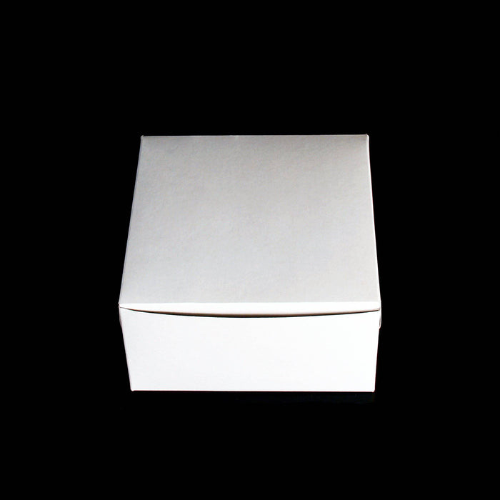 Cake Box White. 30 X 30 X 12CM.